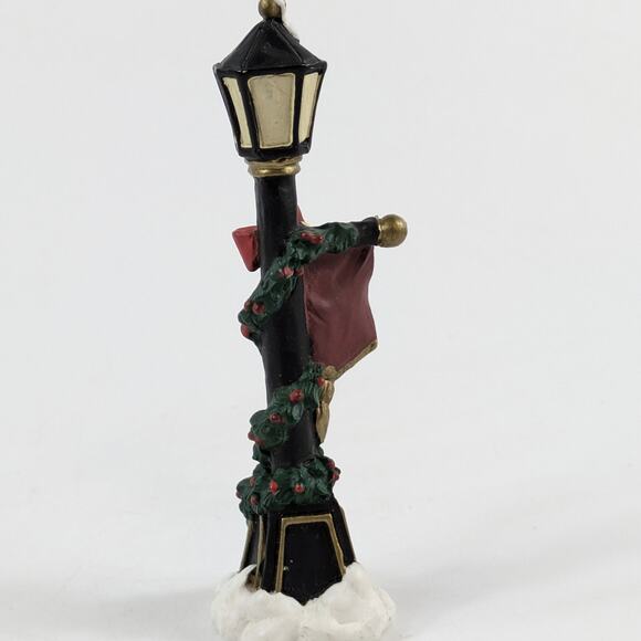 Christmas Lamp Post Ornament 4″ NOEL Banner Wreath Garland Holiday Street‑Lamp - Picture 3 of 9